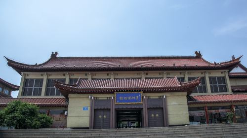 青州博物館