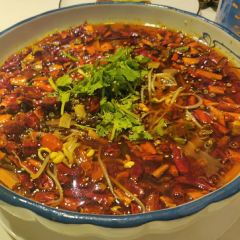 Bashanrenjian (yinchengdongyuan) User Photo