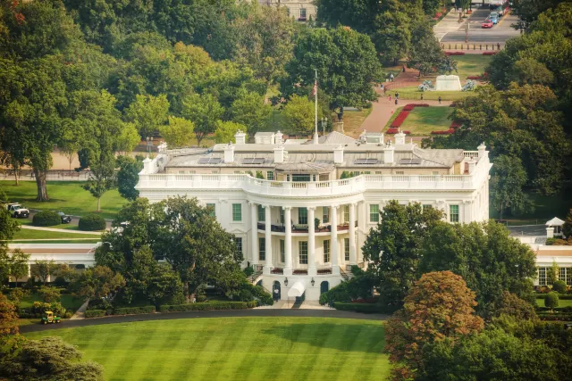 A Walking Guide to Memorials in Washington D.C.