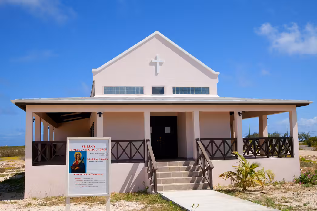 Providenciales to South Caicos Flights