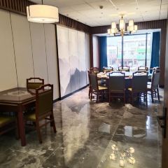 怡尚酒店·餐饮部 User Photo