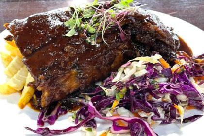 Gisborne Golf Club - The View Bar and Restaurant