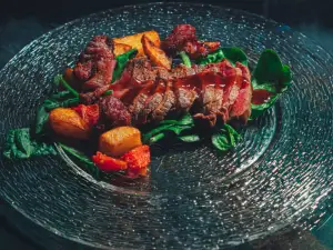 Cosmo Restaurant - World of Taste