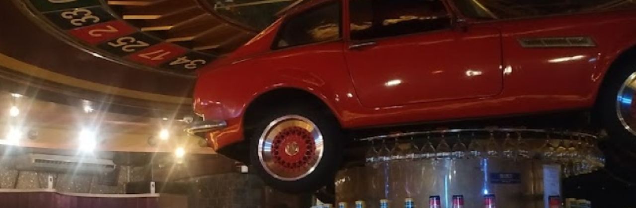 Chalet Restaurant & Bar