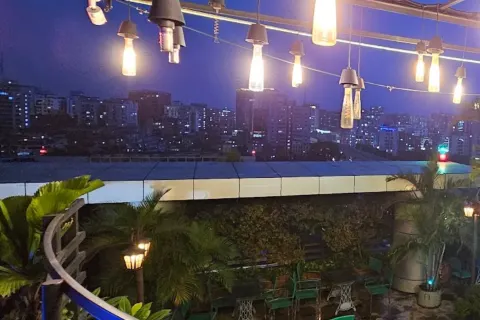 Rainy Roof Restaurant & Café