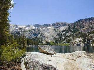 Direct flight from Santa Monica to Mammoth Lakes tickets