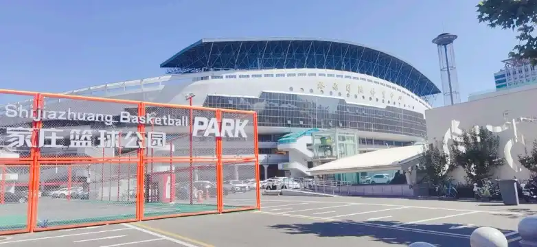 Hotels near Yutong International Sports Center