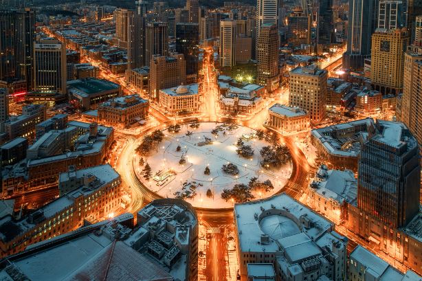 Zhongshan Square/Renmin Road Donggang Commercial Area