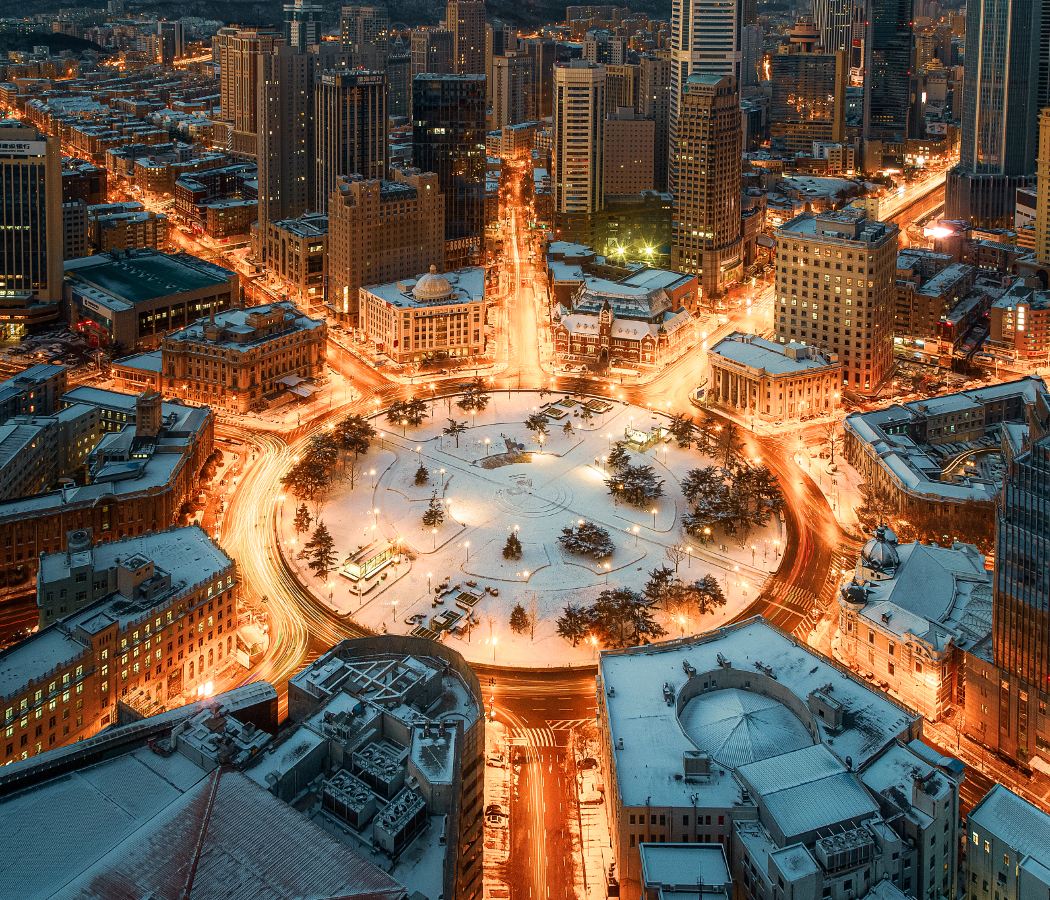 Zhongshan Square and Renmin Road Donggang Commercial Area