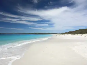 HYAMS BEACH