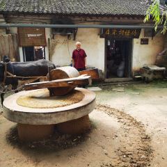 曹记肉夹馍(礼泉县食药局食品安全监督室西) 여행 사진
