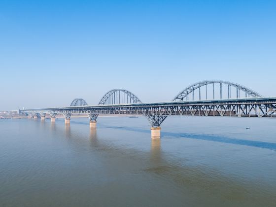 Jiujiang Changjiang Bridge