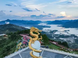 雲上龍隱山旅遊度假區