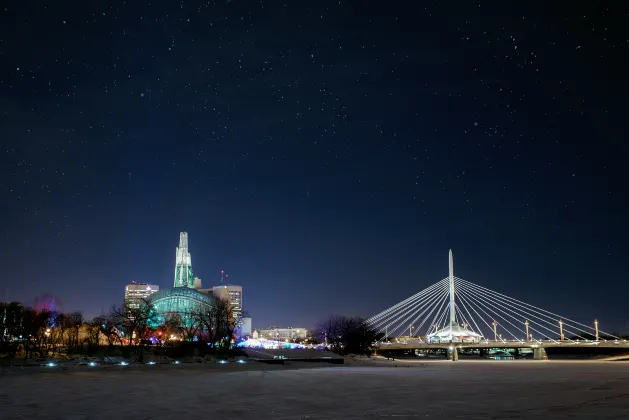 Flights from Chicago to Winnipeg