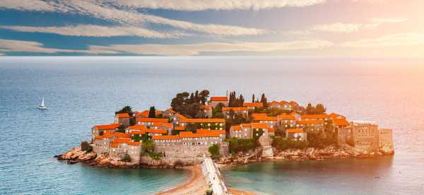 Hotels With Parking in Montenegro