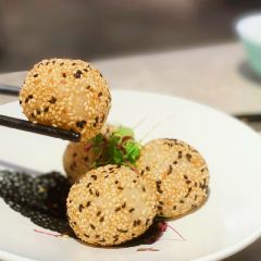 藝 YÌ BY JEREME LEUNG張用戶圖片