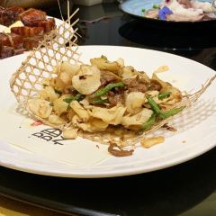 LINGXUANGE User Photo