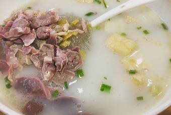 鴨得堡老鴨湯·鴨血粉絲（豐富路店）張用戶圖片