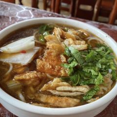 马氏卤鸡米线(小火车头店) User Photo
