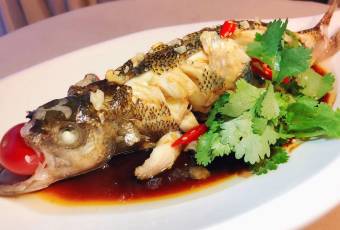 Tu Kab Khao Restaurant Phuket user photo