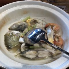 陈鹏鹏卤鹅饭店(欢乐海岸店) User Photo