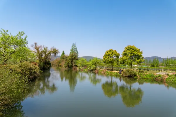 tiket pesawat ke Ljubljana flyadeal