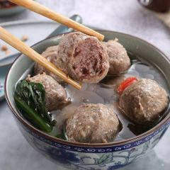 Bigger Tradish 여행 사진