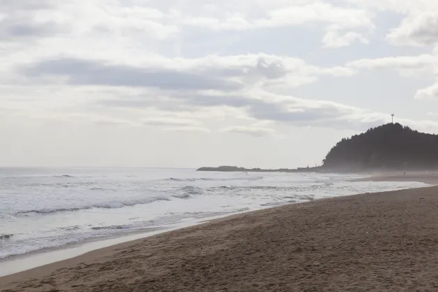 Hotels With Balcony in Gangneung-si