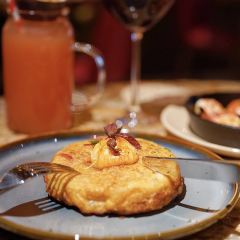 BROWNSTONE布朗石西班牙餐厅酒吧(永嘉庭店) User Photo