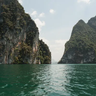 Các khách sạn ở Surat Thani