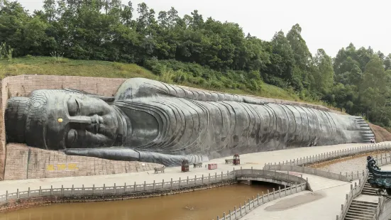 Sanshui Big Buddha