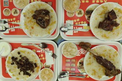 一杆旗抓饭(新民五路店)