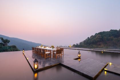 西双版纳匠庐·南糯山半山酒店·水景咖啡