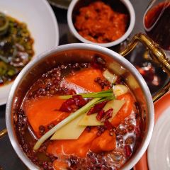 宴山城火锅(外滩江景店) User Photo