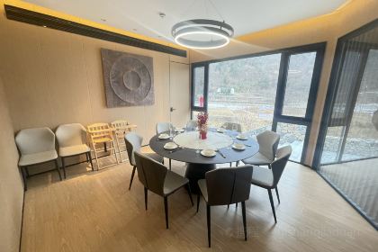 携程度假农庄(陕西佛坪店)·服务岛餐厅