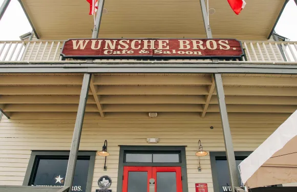 Wunsche Bros. Cafe & Saloon