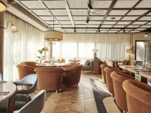Palmers Restaurant at Ellery Beach House
