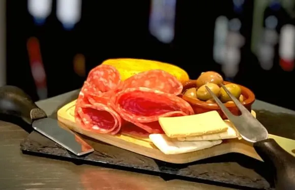 Locomotiva BA61 Restaurante