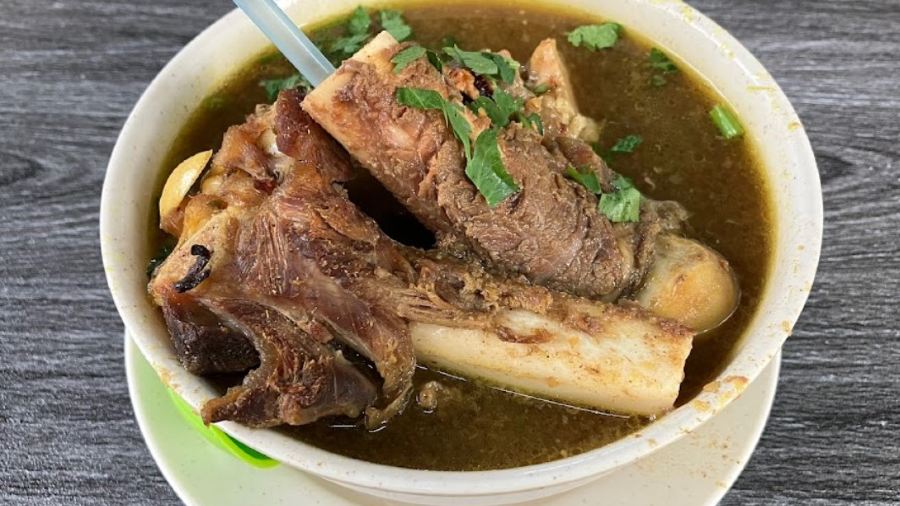 ZZ Sup Tulang Restaurant, Kampung Bahru, Johor