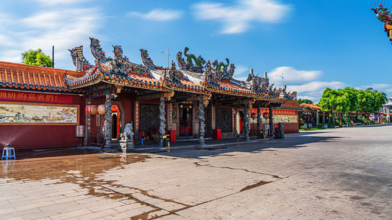 Qinglong Ancient Temple