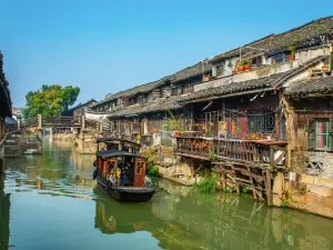 Wuzhen Cruise