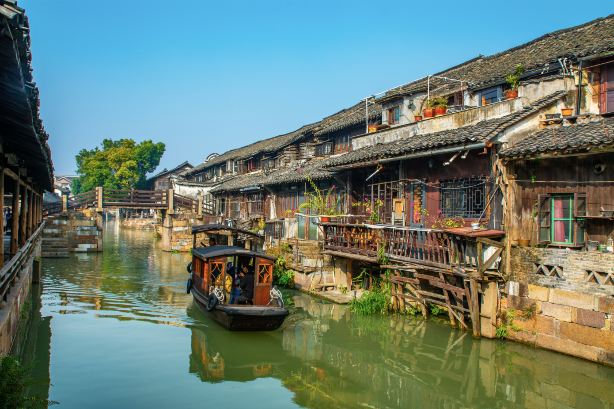 Wuzhen Cruise