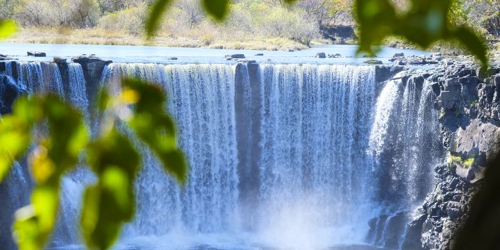 Diaoshuilou Waterfall