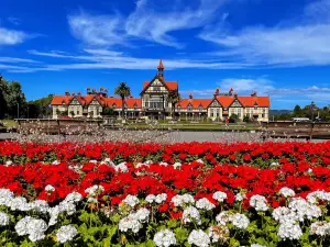 Government Gardens