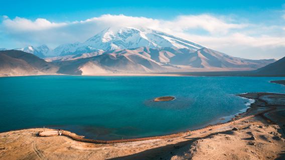 Muztagh Ata Peak-Karakul Lake Scenic Area