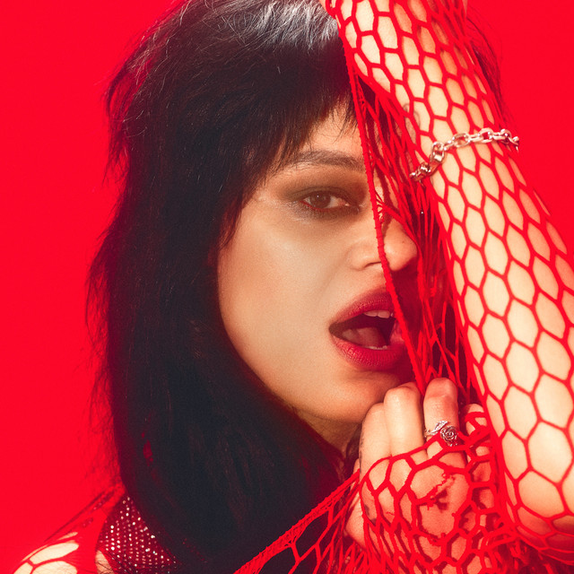 Sault Ste. Marie | Fefe Dobson Summer Concert Series | Roberta Bondar Park and Tent Pavilion