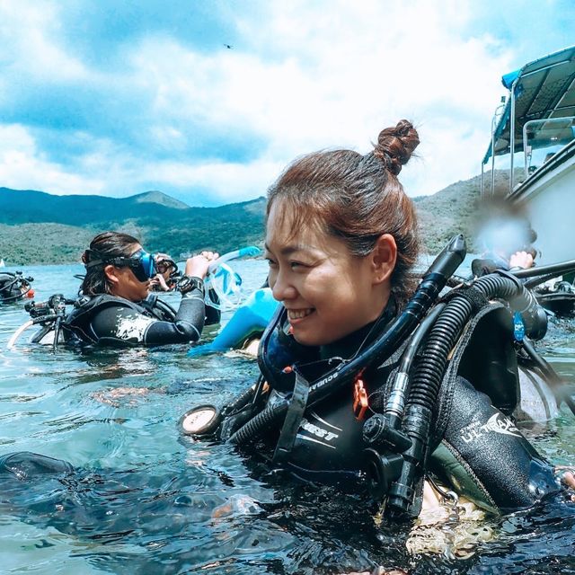 一齊去考潛水牌