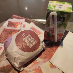 McDonald's (tongjiyixueyuan) User Photo
