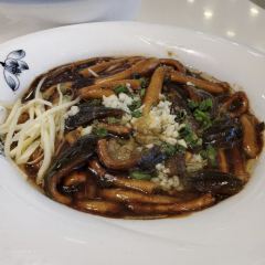 WU JI XIAO YUAN LOU User Photo