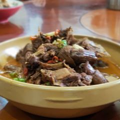 百里鲜土菜馆(宁南一街店) User Photo